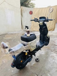 دراجه R9 مديل 2026 دراجه نضيفه كفاله من الشخط ماصارله 2شهرين عندي بطار...