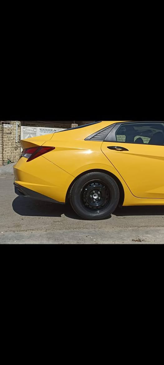 السلام عليكم للبيع النترا موديل 23 صور الحادث بل منشور ماشيه 55 ميل السعر 168وبيه مجال رقم الهاتف ***********
