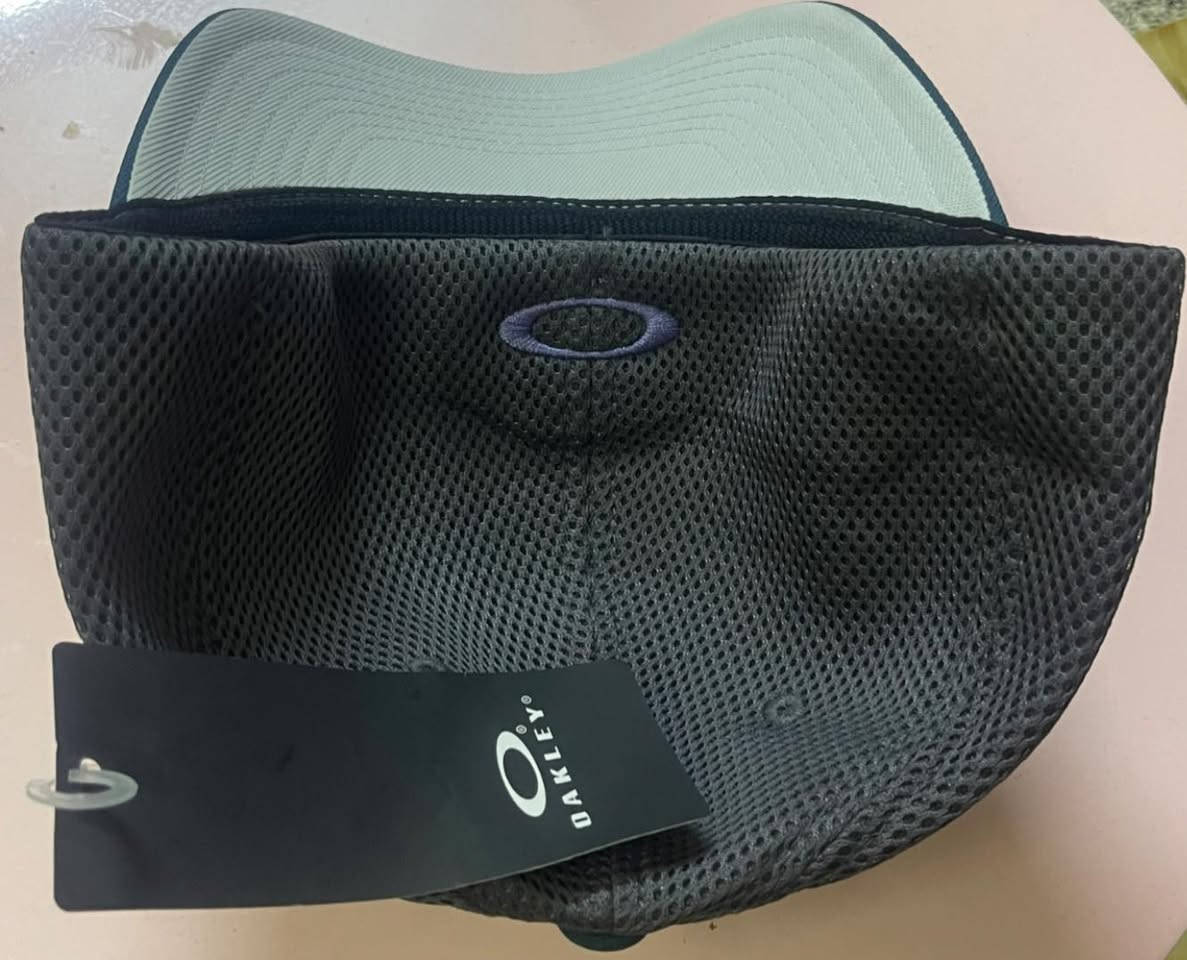 Oakley اصلي جديد غير مستخدم السعر ٣٥


**إذا كنت صاحب هذا الإعلان وتريد حذفه لأي سبب، رجاءا أرسل رسالة إلى الدعم الفني**