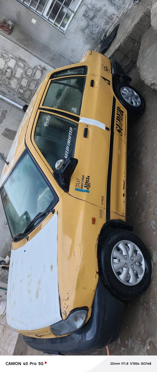 سايبا للبيع موديل 2011 نظيفه تدفيه شقاله تبريد شقال قفل مركزي الشرعي بتلعفر تريد وكاله تريد تحويل  السعر 20 وبيها مجالل قليل
***********
