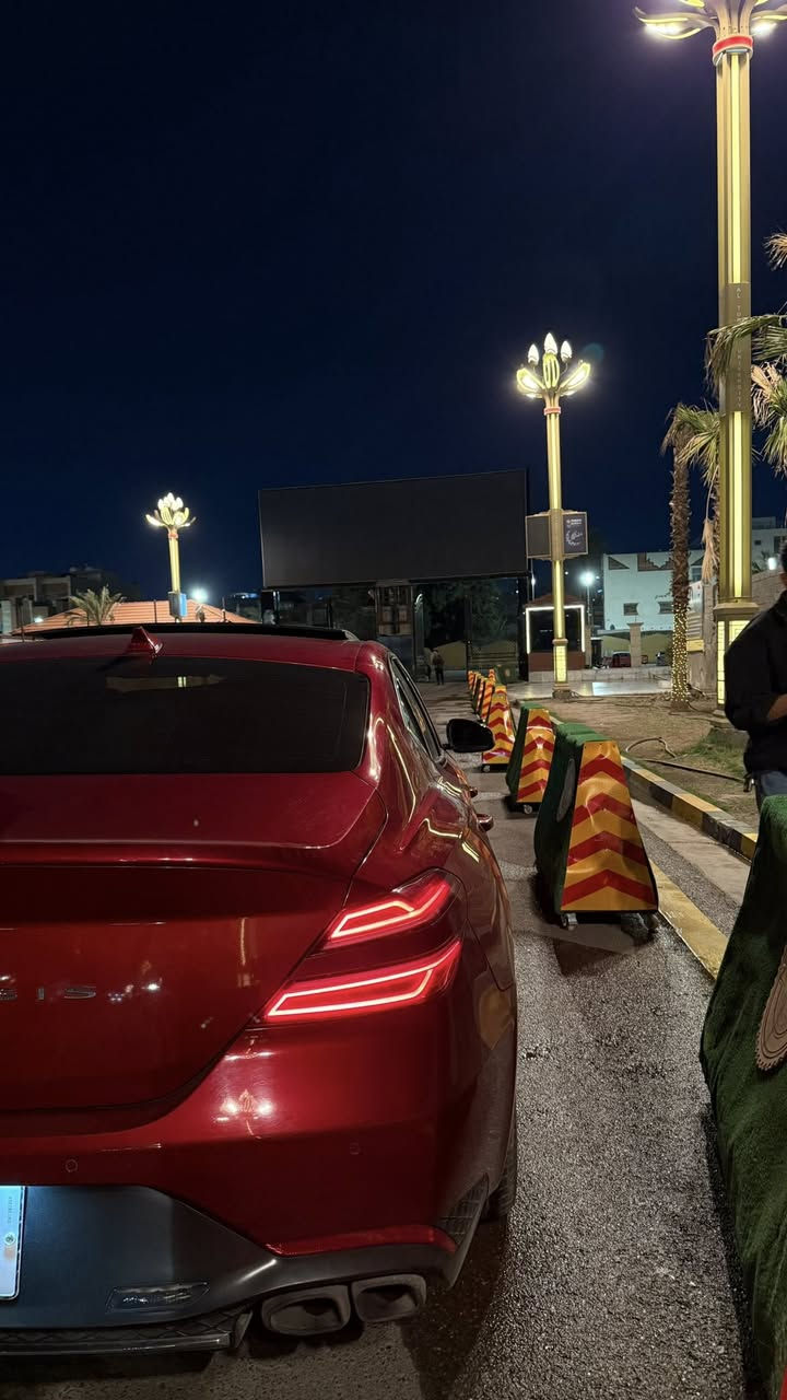 سلام عليكم
G70 
V4 Tun Turbo
اعلى فئه2023
مري قلاب 
كنشهات كهرباء تبريد تدفئه 
شفتات ستيرن 
5 مودات قيادة
تحديد مسار 
نقاط عمياء 
رادار امامي خلفي 
ويل 20 استرو
منضومه لد زنون
سياره مكينه كير كفاله بشرط 
سياره حادثها ب امريكا جاملغ+ بنيد استبدال في وكالة Genesis
سستم ايرباك راجع وكاله 
وبيها باب كلير ب امريكا 
سعر 220
*********** بغداد المحموديه
