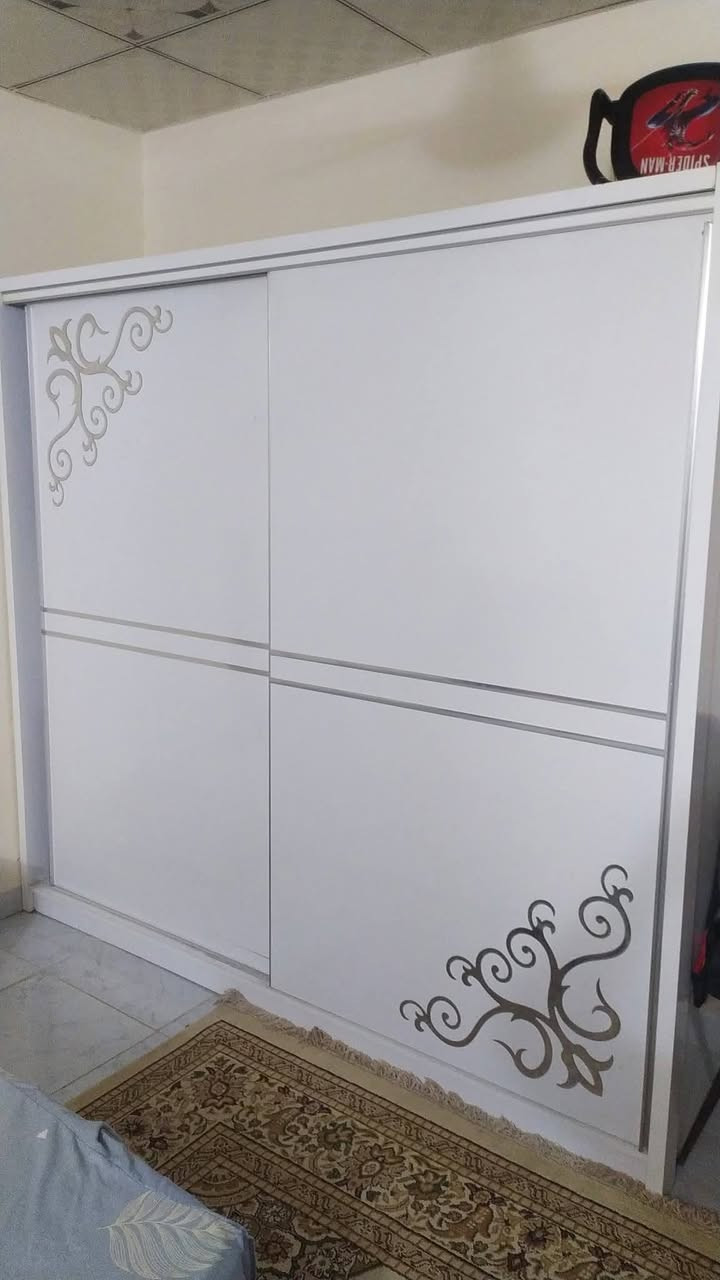 بيع مستعجل 200 الف  نظيفه 
***********
