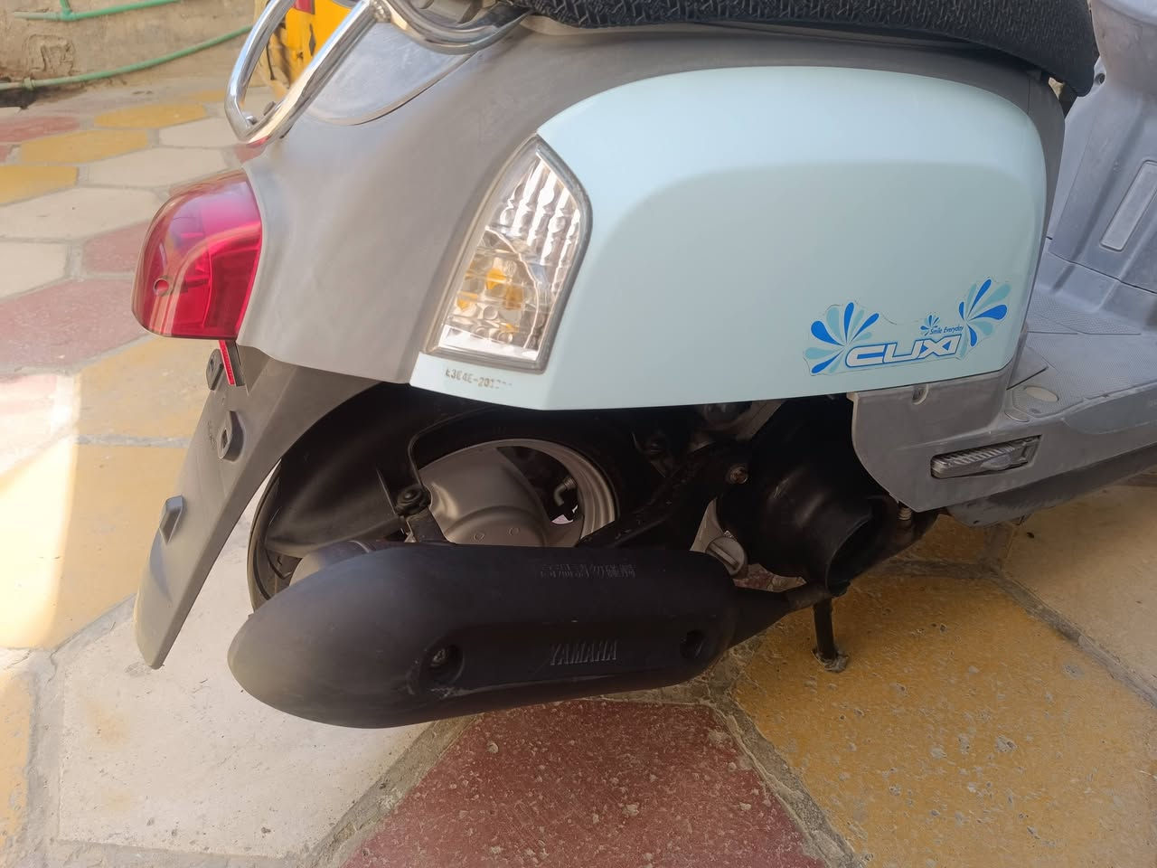 سلام عليكم دراجة بوليسي حاويه  سعر خاص *********** العنون الناصريه المركز
