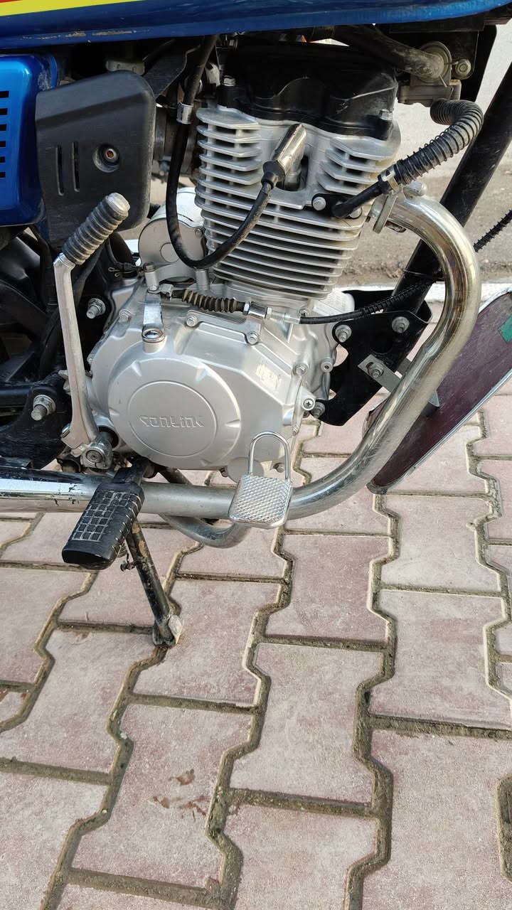 سلام عليكم دراجه للبيع النوع سيفان مكفول كفاله عامه مكينه ٢٠٠ مكفوله كفاله عامه موديل ٢٣ مكلف بنشر مكاني ديالئ ناحية الوجيهيه التواصل مع هذا الرقم 
***********
