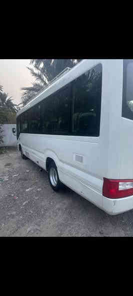 من رخصت مدير الكروب سلام عليكم للبيع كوستر موديل ٢٠١٨اكسل كير محرك كفاله صبغ فقط لغد وجنطه مكان بغداد*********** سعره ٤٣٥بي مجال
