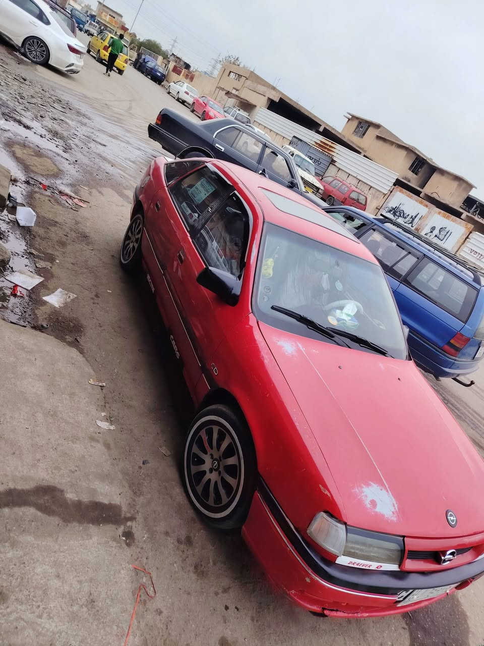 السلام عليكم
فكترا مديل 1991
لايت زينون ابيض واصفر عالي وناصي 
تدفيه نار 🔥شغالا 
وايرمنيه شغاله كامل 
شاشه طخم سمعات
جامات كهرب
كير شرط 
حجم 16
محركه زين بس ابيعك اثر نفخ 
كاربون ورقي مفعل 
رقم الماني نينوئ
سنويه عضم 
طخم نضيف 
صبغ جماليه  
 وسكف وبوند بدون صبغ صبغ شركه  
ضرر ما بيها 
 فقط الجماملغ الكدام مبدل اوربي بدون ضربه 
هندبريك 3 طكات 
غرفته جدديده وكدام العين ومصروف عليها 
سياره خير من الله مال بيت جنيه 
السعر 35 ونص وبيها مجال
خابر وتدلل  
العنوان الموصل ايمن
***********
***********
