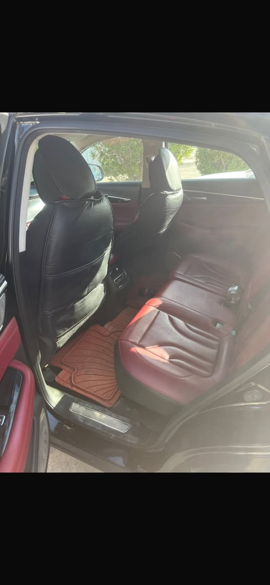 شانجان cs85 كلش نظيفه ماشيه ١٠٠ الف موديل ٢٢ جاهزه من كلشي مكفوله من الضربه والصبغ فوووول مواصفات السعر ٢٤ مليون بيع فقط بدون مراوس مكانه بغداد الجديده ***********
