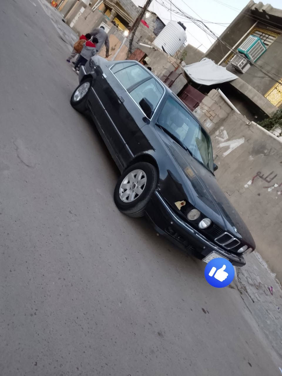 السلام عليكم بي ام موديل 91  735   رقم صلاح الدين تحويل مباشر السياره جاهزا محرك مكفول كير كشر اكسن كهربائيات كله شقاله محرك مفتوح 3.5 صدر جديد لسعر 48 وبيها مجال رقم ***********. ***********. مرخصت المدير الكروب
