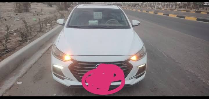 سلام عليكم ورحمة الله وبركاته : النترا 2018خليجي رقم انكليزي اربيل قبق جنطه مبدل بلادي بارد قليل بيه يم السكن 4اصابع باب اليمنه هم قليل اصبعين السعر  خاص للستفسار هاذا رقمي ***********
