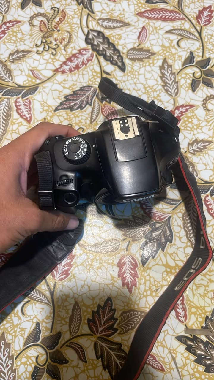 كانون D4000
عدسة ١٨-٥٥
رام٣٢ سانديسك الاصلي
حزام
بطاريه
شاحنه الاصليه
السعر خاص


**إذا كنت صاحب هذا الإعلان وتريد حذفه لأي سبب، رجاءا أرسل رسالة إلى الدعم الفني**