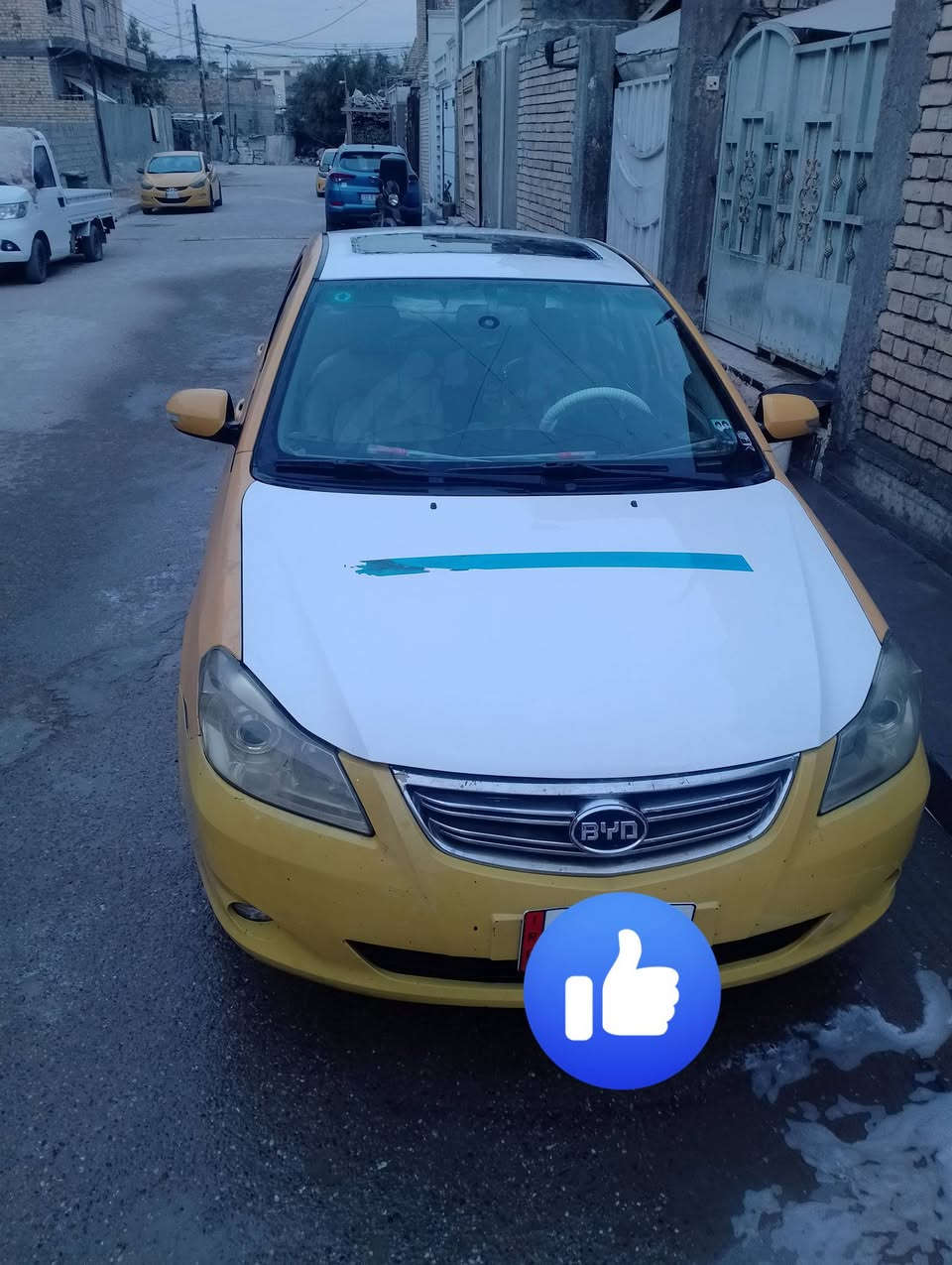 السلام عليكم
سياره بي وأيدي جي ثري مديل 13 
كفاله كير محرك شواصي السياره خير من الله لا تنقيص لا تبخير 
السياره تبريد شغال ثلج تبريدها 
فقط الهلالات معمره واضحه بل صوره الباقي كفاله رقم بغداد سنويه 27 
مكاني بغداد الكماليه 
السعر 54 
***********
