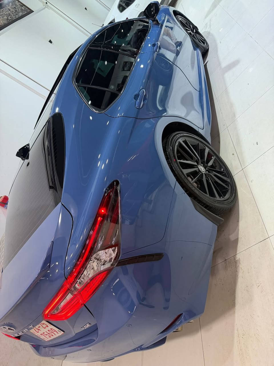 #كامري 

(( السيارة مكفول ))

2023

فول موصفات 

 4سلندر 

ماشي 28الف بعد شركه 

 بعد دهن الشركة ممبدل

ديتاشو  

كامره تسجيل مراقبة السيارة 

كشنات تدفئة تبريد 

بانوراما 

أبواب كله بصمة 

مكفول من الصبغ  مراوس برقام الشماليه 

مكان السيآرة أربيل 
***********
 وتساب
