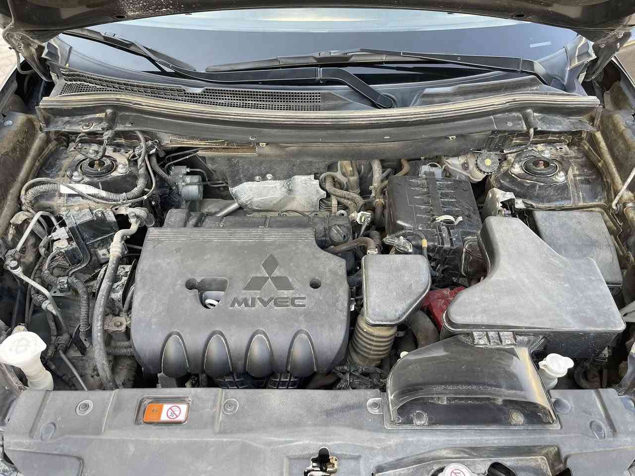 Mitsubishi outlander 2020 sel
٧ راكب ثلاثي قطعة بها سبوخ خلفي وامامي كبس ويل كب بابات بصمة سويج بصمة محرك ٢.٤ L كشنات كهربائية كشنات تدفية تايرات جديدة وسنوية جديدة


**إذا كنت صاحب هذا الإعلان وتريد حذفه لأي سبب، رجاءا أرسل رسالة إلى الدعم الفني**