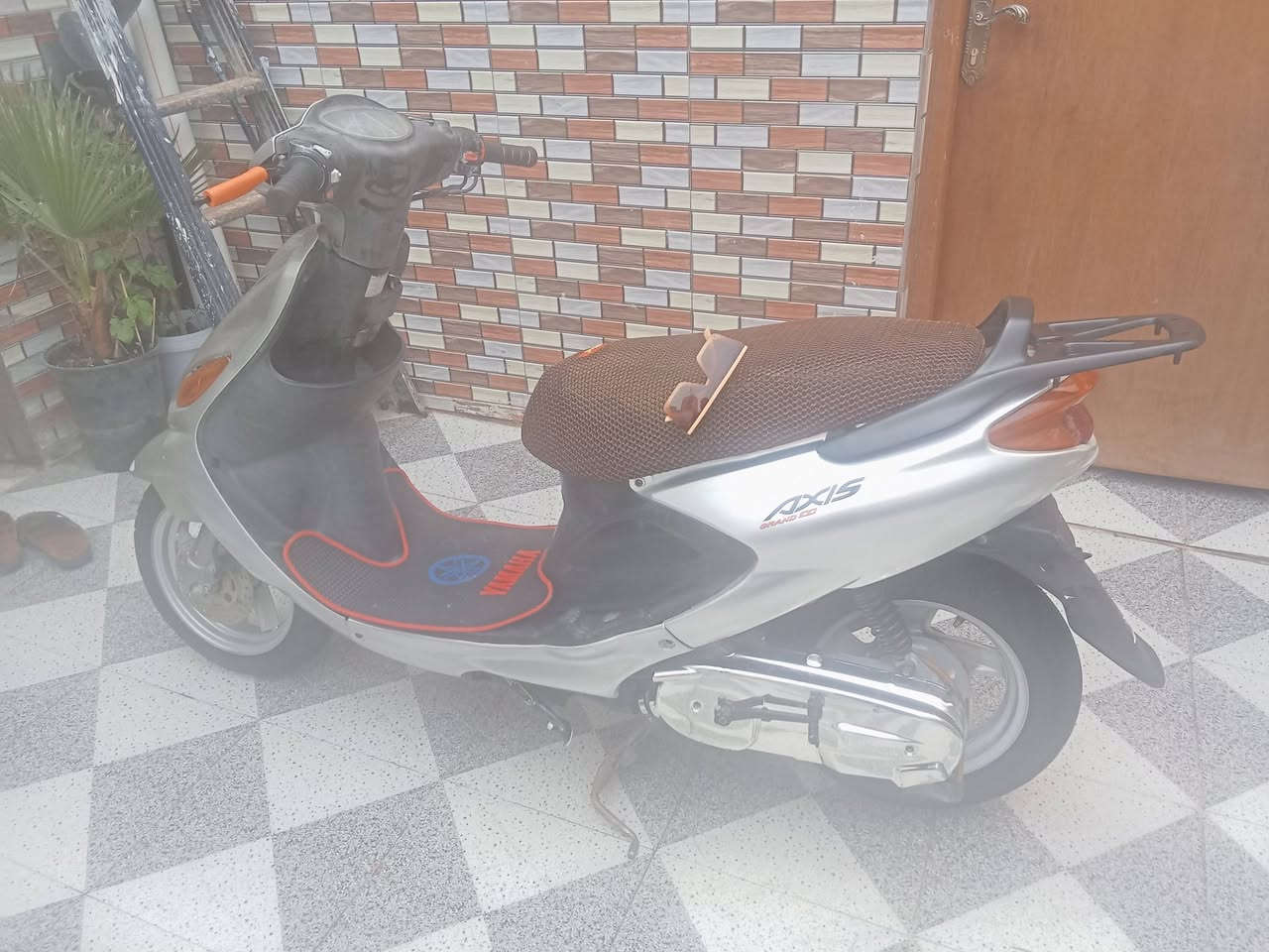 دراجة اكزز لبيع لعنوان ناصرية دراجة نضيفة مامفتوحة للتصال ***********
