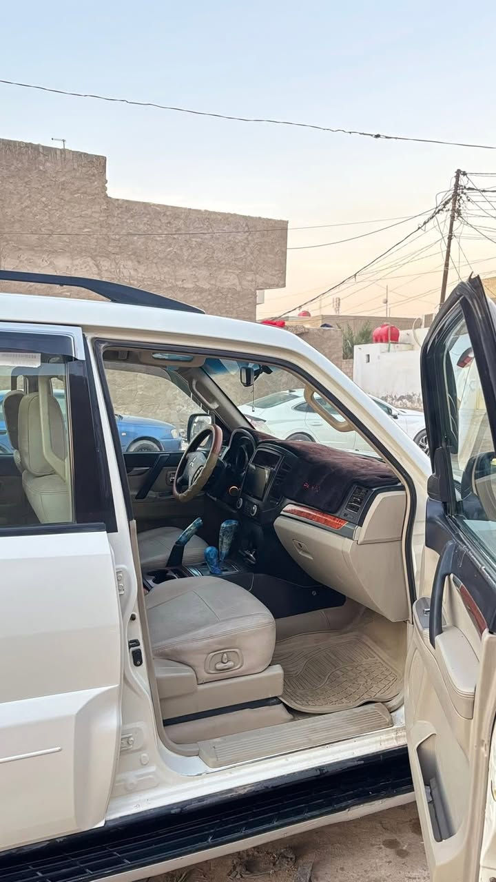 باجيرو 2009
رقم دولي مميز سنوية ماساقطة   ✅
مكينة 3000 اقتصادية ✅

بانوراما السيارة تخم تاير جديد حدادية زينة السيارة ماناقصه شيء ستوني مسويلها ادامه كاملة من كلشيء تجي تشغل وتطلع ترايك لاربيل

الحادث جاملغ وبنيد فقط صبغ 
السعر 115 وبيها مجال بسيط

للاستفسار ***********
