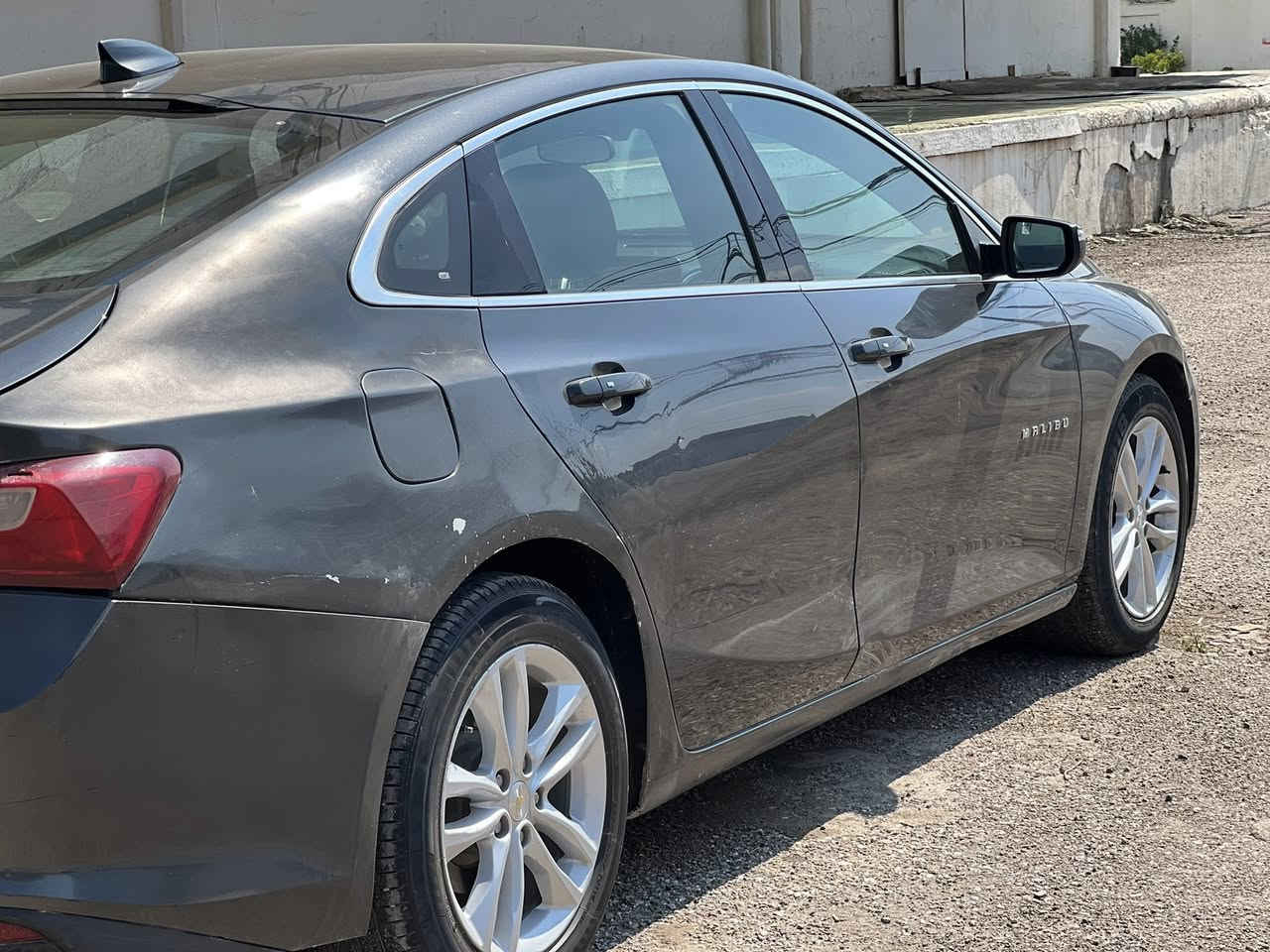 السلام عليكم
للبيع
ماليبو 2018 
Lt
بجم كبس حادثها جاملغ خلفي فقط
السعر : 94$ وبيها مجال
رقم دهوك 
مكانها بغداد 
***********
