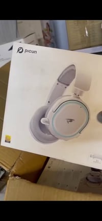 ٥ سماعات • هيدسيت • مزاد