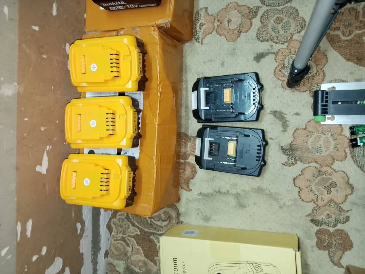 اخوان السلام عليكم بطاريات للبيع باوع الفيديو اي استفسار خاص


**إذا كنت صاحب هذا الإعلان وتريد حذفه لأي سبب، رجاءا أرسل رسالة إلى الدعم الفني**