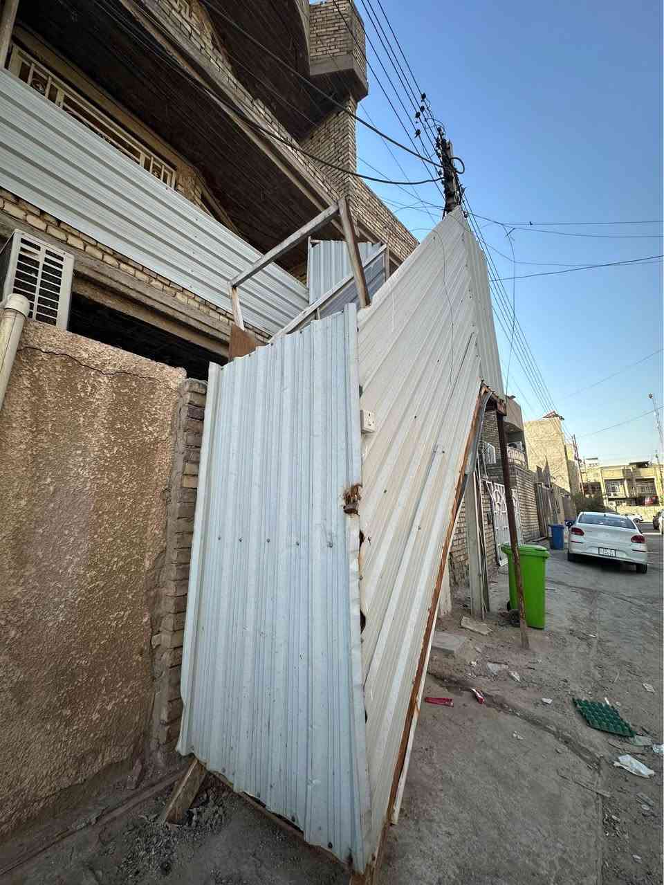 للبيع درج حديد مستعمل، قوي ومتين، مع تغليف كامل من مادة الجينكو  لحمايته من  وحديد البايات كورنر الدرج بحالة جيدة كما هو موضح في الصور المرفقة الموقع بغداد البلديات  التواصل دايركت او على الواتساب *********** Colombo, Sri Lanka
