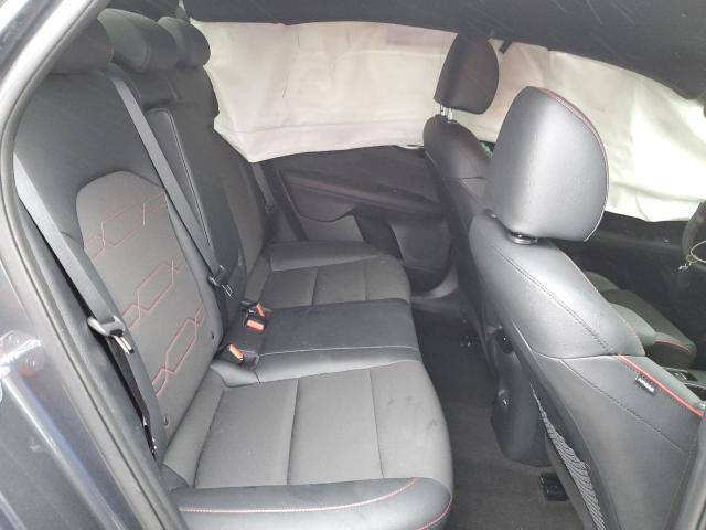 السلام عليكم
كيا فورتي2024 جيتي  فول 

مكينة 1600تبربو

مواصفاتها

بصمه

تشغيل عن بعد

بصمه ابواب

تحكمات

كشنات عادي رياضي

داخل اسود 

تبريد قطعتين

رادارات امامي خلفي جانبي

لد امامي نهاري وخلفي 

حساسات 

انظمة قيادة 

شاشه وكامرة 

ترحيب عند الاقتراب

‏‪***********‬‏
