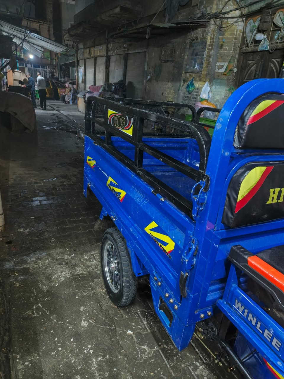 ستوته البيع  نضيفه  مثل ما واضح بصورمكاني بغداد لكفاح سعر مليون و٣٠٠ وبيها مجال +964 778 344 5995


**إذا كنت صاحب هذا الإعلان وتريد حذفه لأي سبب، رجاءا أرسل رسالة إلى الدعم الفني**