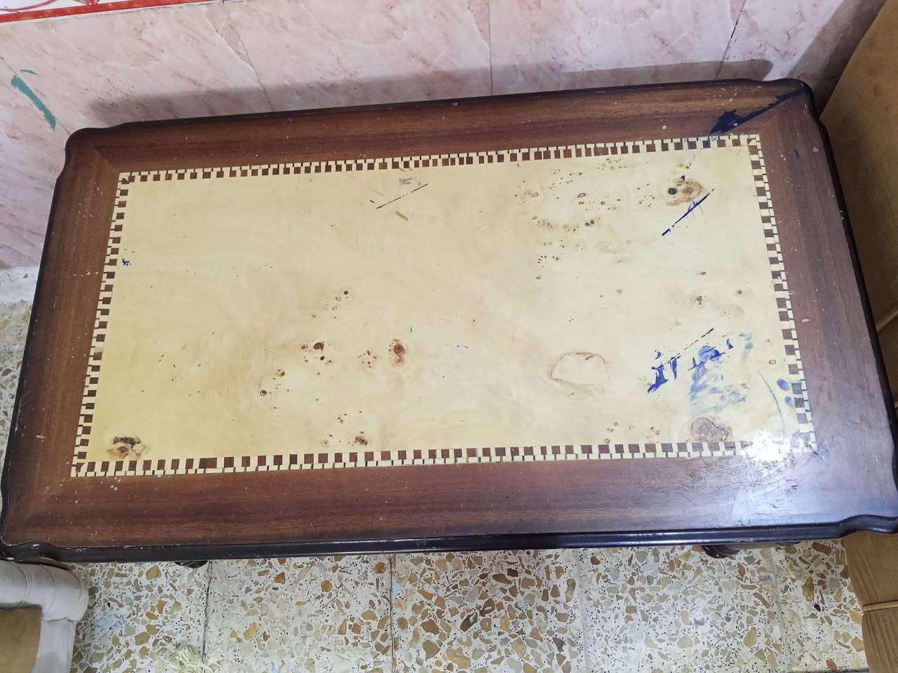 السلام عليكم
طبلات للبيع 
سعرهن 20 
وحدة كبيرة+ 3 صغار 

وهذا تصوير واضح .


**إذا كنت صاحب هذا الإعلان وتريد حذفه لأي سبب، رجاءا أرسل رسالة إلى الدعم الفني**