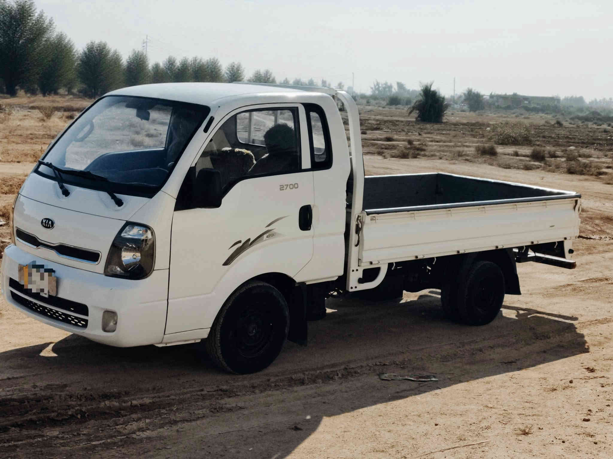 السلام عليكم
كيا بنكو محرك 2700
موديل 2013
رقم صلاح الدين 
السيارة خير من الله ع ايدي بيهة رشات خفيفة 
محرك مكفول وتدفأة تبريد مكفولة السيارة مكفولة من اي عيب
السعر : 110 وبيهة مجال 
***********
