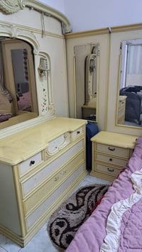 غرفة • للبيع