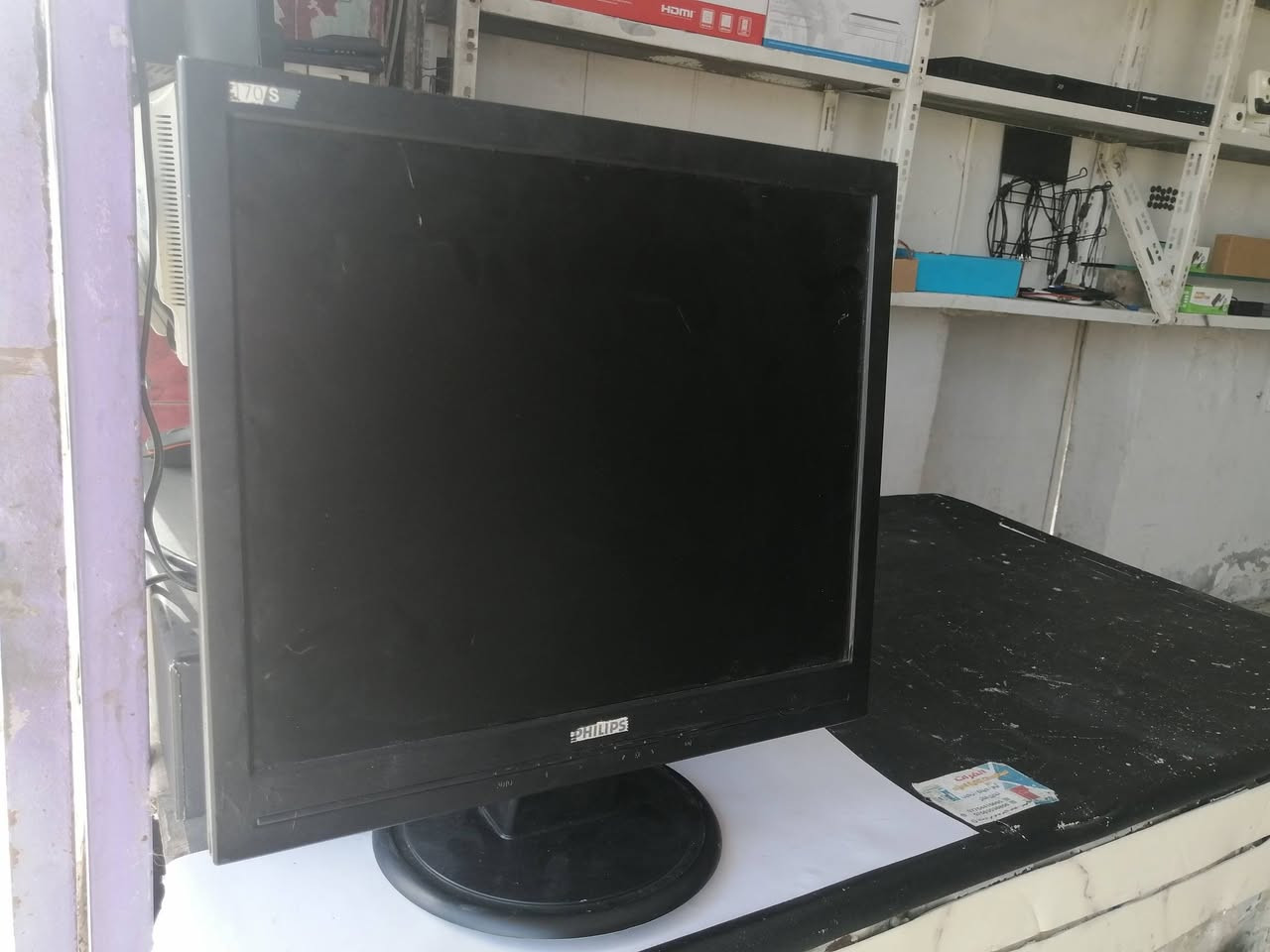 للبيع للبيع
مجموعة من اجهزة كاميرات المراقبه جديد و مستعمل
و كاميرات المراقبة ip و انلوك
و ubs و شاشة  و اسويج انترنيت  و هارد 320 كيكا و500 كيكا
كلشي و سعرو
اليوسف لكاميرات المراقبه
الموقع موصل حي الرساله قرب التفك لايت
التواصل واتساب و اتصال 
***********
***********
