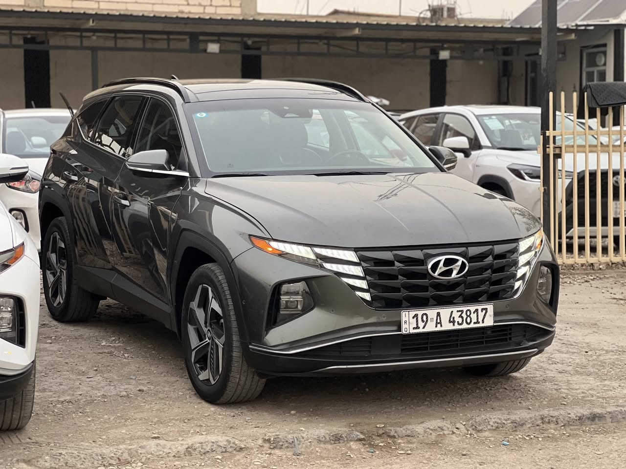 السلام عليكم هونداي توسان مديل 2023 وراد امريكي فول مواصفات حادث السياره جاملغ وبنيد بدون دواخل 
1-بصمه 
2-سلايد روف 
3-بانوراما 
4-اشاير بل مري 
5-رادار امامي 
6رادار خلفي 
7-رادار بل مري 
8-اوتو هولد 
9-نضام ايكو
10-نضام سبورت 
11-نضام نورمال 
12-لد امامي 
13-لد خلفي
14-خمس كامرات 
15-كامره 360درجه
16- كشن ذاكره 
17-كشن سايق تتفئه وتبريد 
18-كشن صدر تتفئه وتبريد 
19-كشنات خلفيه تتفئه 
20-شاشه جبيره 
21-بصمه ابواب 
22-بصمه تشغيل 
23-كشنين كهرباء 
شنو بالك اكو بيه مواصفات 
فول الفول مكينه 2500
رقم كربلاء مداور ثاني يوم 
مكان كربلاء المقدسه 
سعر225 ورقه صور الحادث بل منشور 
تفاصيل اكثر ***********
