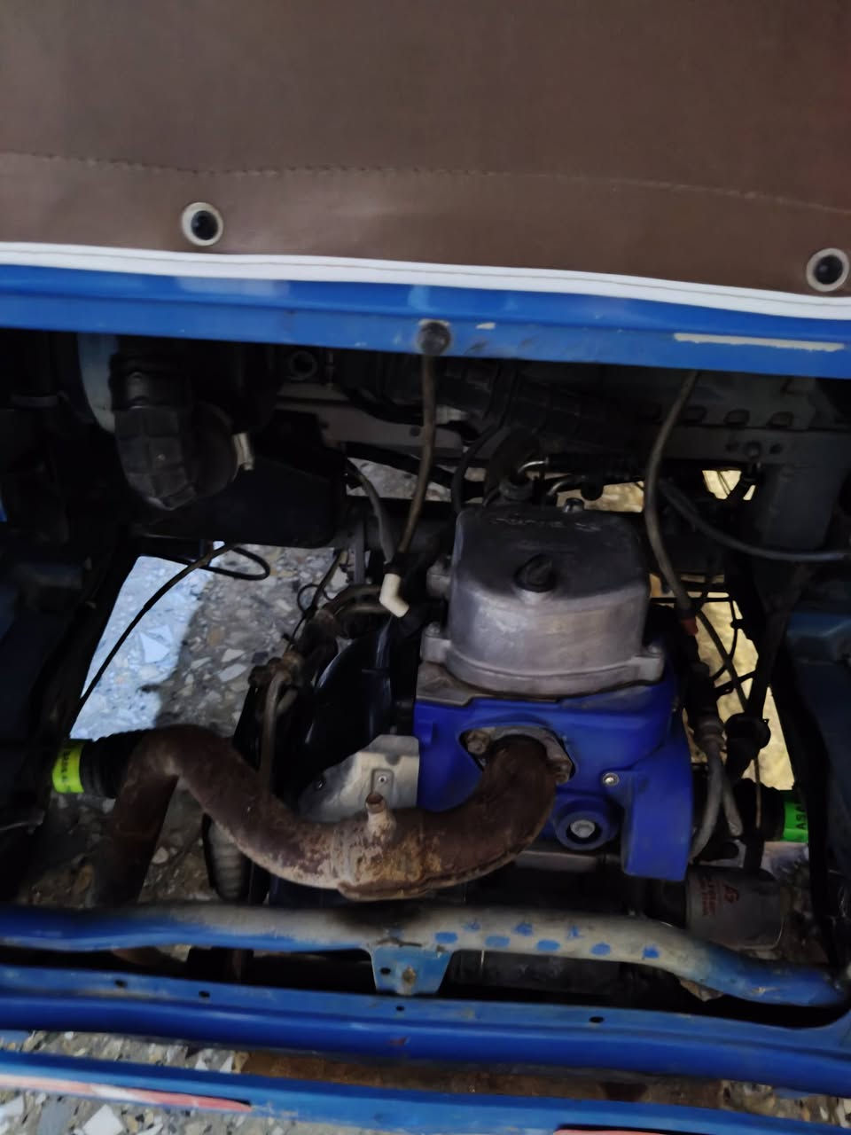 سلام عليكم تكتك للبيع 21 رقم نكليزي بسمي مكينه بوشه وبستم بيها بارد موضح بل صوره ودوس بيهن خياس تكتك نضيفه سعر 7 ونص بيها مجال السفسار ***********
*********** هاذ بي واتساب 
ما متواجد مازنجر
