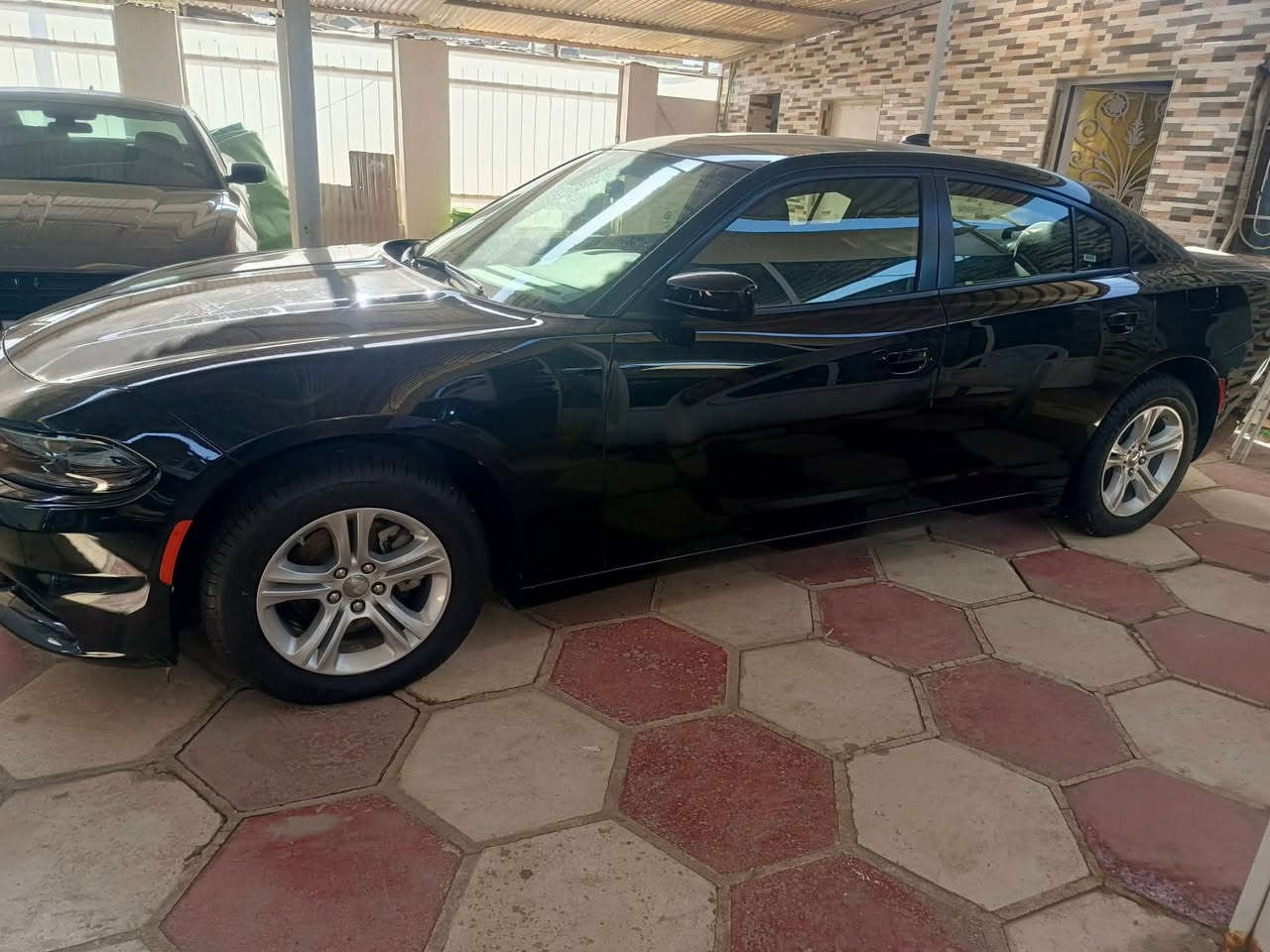 🔺دخول جديد دوج جارجر امريكي🔺عدد 3 جارجر لون اسود
الموديل .2023🪬 اصل بدون رقم 

               (الاصدار الاخيرررر)

        عدد 3      اللون . اسود مميز 🖤

1- المسافة المقطوعة 3  mi فقط زيرو بعدهي وظع الوكالة

حجم المحرك 3600

2-المسافة المقطوعة 25  mi فقط زيرو بعدهي وظع الوكالة

حجم المحرك 3600

3-المسافة المقطوعة 27  mi فقط زيرو بعدهي وظع الوكالة

حجم المحرك 3600

(كفاله السياره)

مواصفات السيارة ..

-كامرة خلفية دوارة HD

-لايتات زنون وكالة

-تشغيل عن بعد 

-كشنات حضن مع تحكم كهرباء

-حساس خلفي

- بلوجكترات زنون لد امامي 

-شاشة كبيره مع نضام GPS

-مري جانبية هيتر مع عاكس الضوء

-نضام USB- كامل 

-تبريد قطعتين

-بصمة ابواب 

( فحص باسمي اني المستورد بدون رقم تترقم جميع المحافظات)

مكان السيارة الديوانية 🫵

اي استفسار الاتصال. متوفر وتس اب 

📞‏‪‏‪***********‬‏
