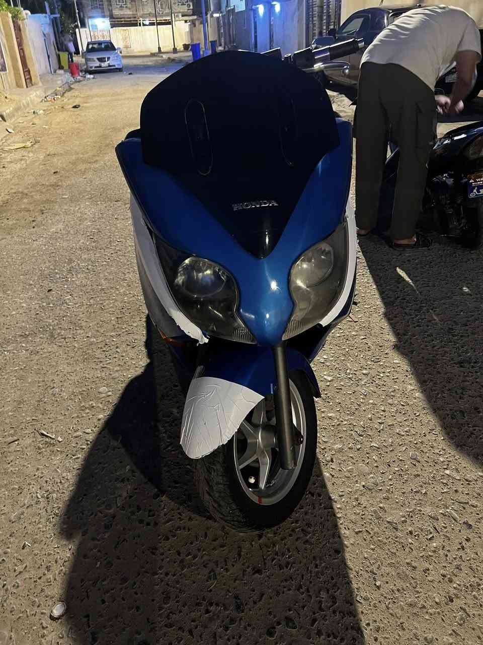 سلام عليكم دراجه فورزه صفر عشره دراجه كله شغاله كهربايات اشاير يمنه يسره كلوب عالي ناصي هورن دراجه بصمه وبيه مكاتبه كيج سرعه شغاله كيج بانزين شغاله دراجه على يدي نقصه بريك خلفي صالنصه رياضي  سعر مليون  وبيه مجال دراجه مفتوحه   المكان الاصمعي قديم رقم ***********
