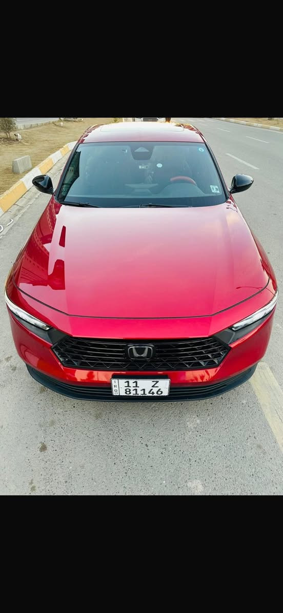 سلام عليكم للبيع اكورد موديل ٢٣اسبورت فول موصفات بجم كبس شركه ماشيه ٢٤الف سعر ٢٠١٨مجال قليل بيهه مكان السياره الكرخ رقم ***********
