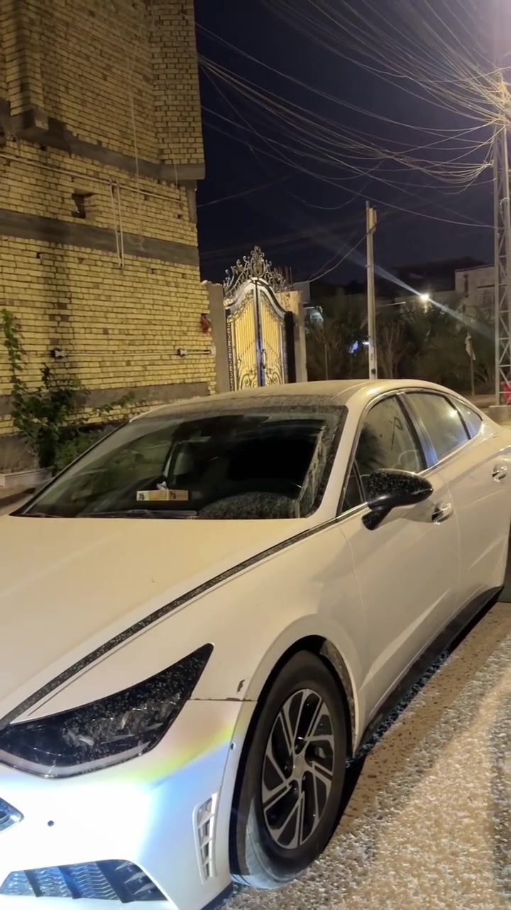 السلام عليكم بيع او مراوس
سوناته موديل 21   
مكينه 2500 تنفس طبيعي
رقم بصره معوقين بعد اقل سنه وتصير حره راعيه ولد شاب يسوي وكاله 
سياره مكفوله من ضربه وتبديل فقط صبغ  

***********
