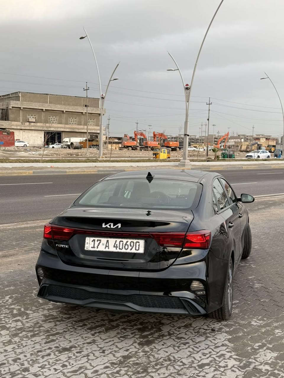 كيا فورتي موديل 2023 
✅ لمعرفة السعر علق بأي كلمة ✅ 
رقمها مثنى معوقين شرط وكالة عامة
وارد امريكي  
ماشية 76 الف 
حادث بسيط جدا الجنطة ( تعديل بارد ) والدعامية الخلفية فقط
صور الحادث مرفقة بالمنشور
جميع الايرباكات سليمة ( بدون ايرباك ) 
بيها قطع صبغ بدون معجون من امريكا ( كلير )
طقم تاير جديد
المواصفات 
ويل كب 
كامرا
رادار امامي 
وضعيات قيادة عدد 3 
تحديد مسار
توقف ذاتي 
مكان السيارة البصرة حي الجهاد 
رقم الهاتف
***********
#كيا #فورتي

