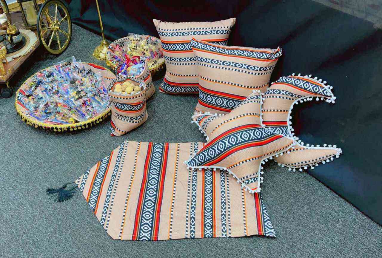 سيت ركن رمضاني

السيت 6 قطع

-هلال
-مفرش 
-كيس قطعتين
-وجه كوشة قطعتين

توصيل بصرة  محافظات بغداد, العراق


**إذا كنت صاحب هذا الإعلان وتريد حذفه لأي سبب، رجاءا أرسل رسالة إلى الدعم الفني**