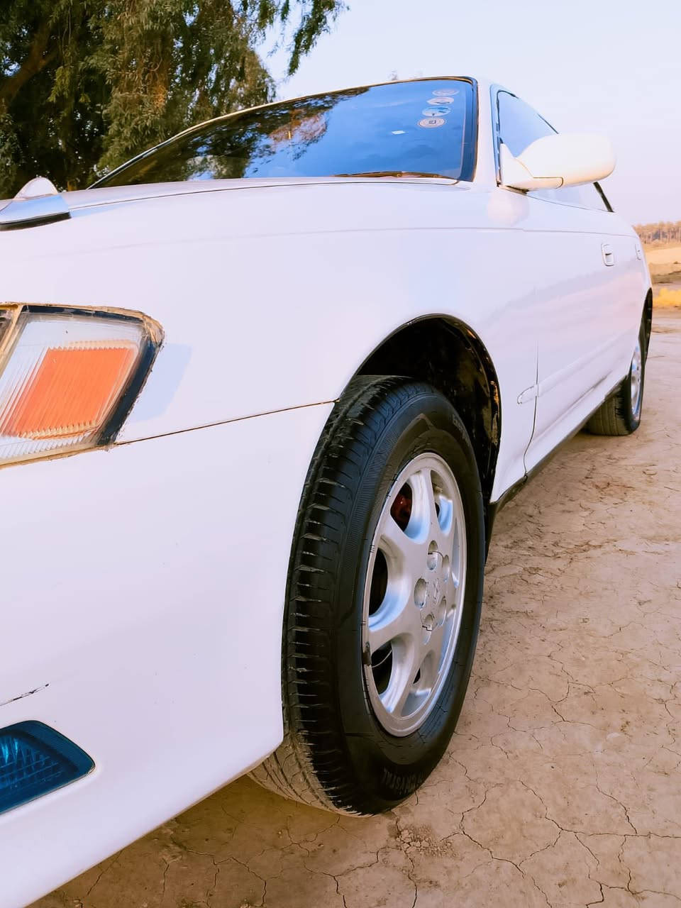 السلام عليكم 
مارك نفخ موديل 93 
تدفئه تبريد شغال كير مكينه مكفولات تخم تاير جديد باتري جديد شاشه داخل جلد كهربائيات كلها شغاله محرك ونجي كفاله عامه بدون ضربه بدون صبغ كير محرك شرط سياره جاهزه بدون نقص تشغل وتطلع رقم ديالى سنويه لـ28 شرط تحويل 
مكان ديالى بعقوبه
تقاطع القدس
***********
