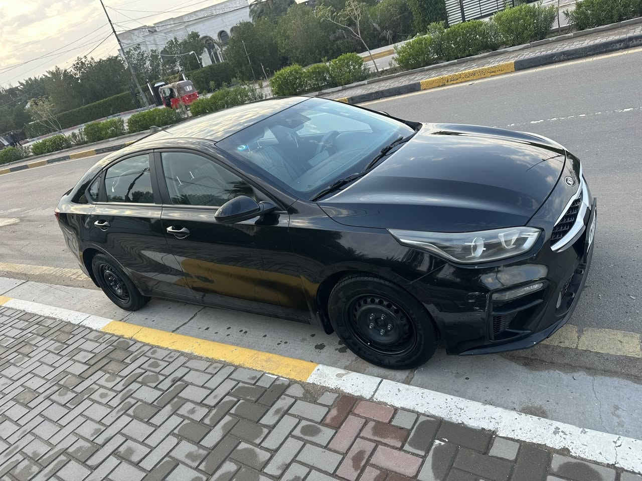 السلام عليكم
كيا سيراتو 2019 محرك 1600 مواصفات المعروفة تحكم ستيرن شاشة حساسات خلفية وكامرة دوارة ماشية 98 سنوية جديدة 

السعر 137 

سونار موجود ممتواجد فيس تواصل عالرقم 

***********
