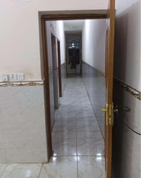 شقة للايجار • الأربع شوارع البصرة • طابق أول