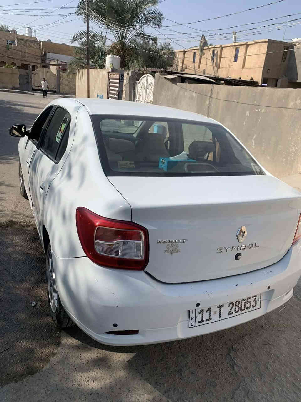 السلام عليكم
رينو سمبل للبيع موديل ٢٠١٧ رقم بغداد جاهزه على اخر حبايه طخه بسيطه بالجاملغ والباقي كفاله السعر ٧٢ وبيها مجال التواصل اكثر مع صاحب السياره ***********
