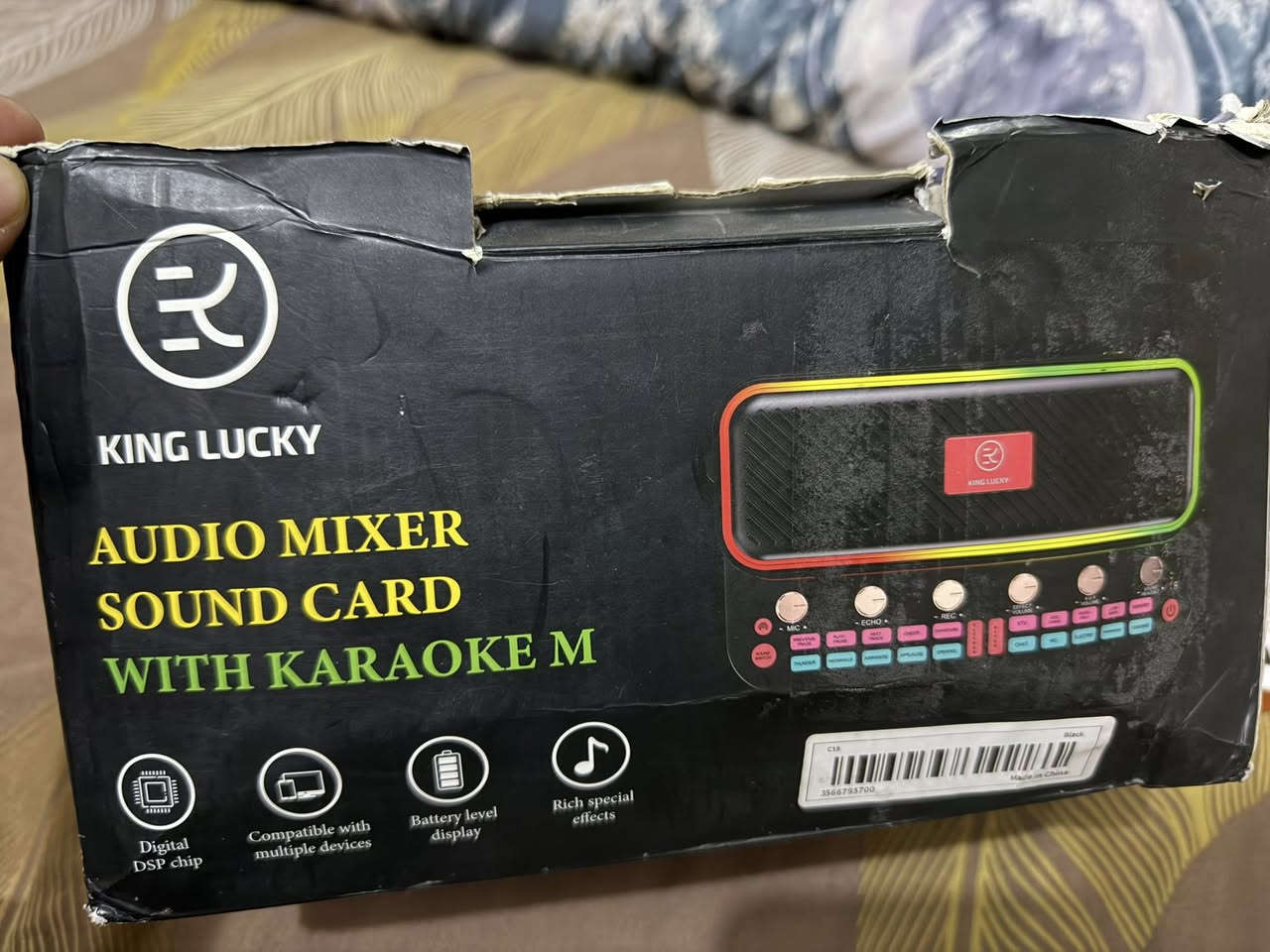 مضخم صوت ومكسر مع مايكات عددد2 وفيش وياا وحزام وصوته نقي وقوي كلش وبي تغير اصوات خلي سعرك وبلعافيه عليك


**إذا كنت صاحب هذا الإعلان وتريد حذفه لأي سبب، رجاءا أرسل رسالة إلى الدعم الفني**