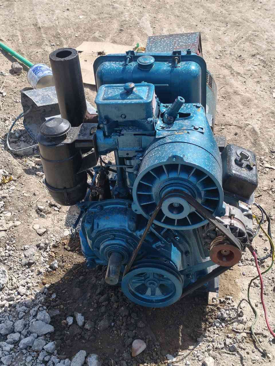 مولد دويز ابو الكف توبلاند 45 امبير سعر 1400 مكان ديالى ***********
