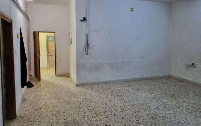 للايجــــــــــــار ✅ 
.
بيت طابقين للايجار في دور الصحه موقع ممتاز
.

مواصفات البيت / 

اربع غرف منام ، صاله ، استقبال ، مطبخ ، صحيات ، كراج 

سعر الايجار مليون ونص

✅ الذهبي للاستثمار العقاري ✅

#مجــــــاز_قانــــــــونيــاً
—————————————
#ملاحظه لعملائنا الكرام يتوفر لدينا عروض عقاريه بيوت للبيع والايجار في كافة مناطق محافظة البصره كذلك يتوفر لدينا بنايات تجاريه للبيع في مناطق ممتازه بوارد شهري ممتاز 
‏‌‎ للمعلومات اكثر التواصل على الارقام الموضحه او زيارة
الموقع 
البصره_ شارع عام حي الزهراء _ قرب مستشفى النفط
***********

.
رابط القناة 

https://t.me/ooliiy

.
#عقارات #بيت #دار #للبيع #استثمار #البصرة #العقارات #الجنينه #الطويسه #كورنيش_شط_العرب #ايجار #بيع 
#مركز_البصرة
