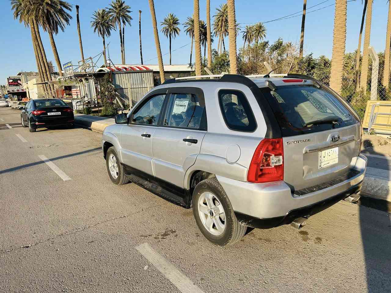 سلام عليكم سبورتج 2009 رقم بغداد بيها صبغ بابين فقط بدون دواخل طخه مال ستوته سطحيه
كير مكينه صدر امامي دبلات تبريد كفاله عامله 

تخم تاير جديد صار يومين شادهن اصلي دوشمه جديده ادامه كامله 

عنوان ديالى بعقوبه السعر ١١٨ وبيها مجال قليل ابيع تحويل عقد مروري للاستفسار ***********
