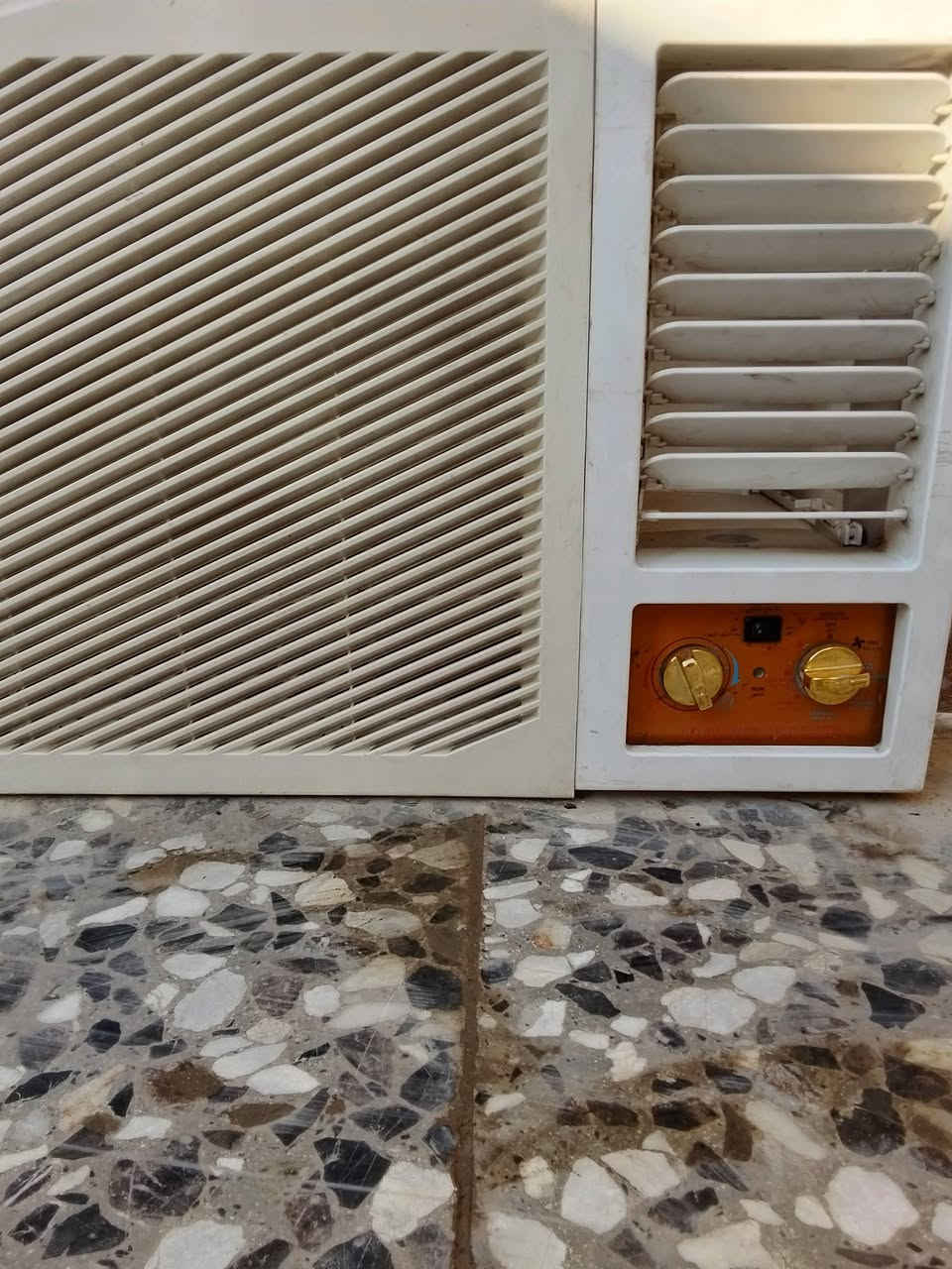 مكيف طنين شغال على فحص السعر ب220 الف       بغداد المشتل


**إذا كنت صاحب هذا الإعلان وتريد حذفه لأي سبب، رجاءا أرسل رسالة إلى الدعم الفني**