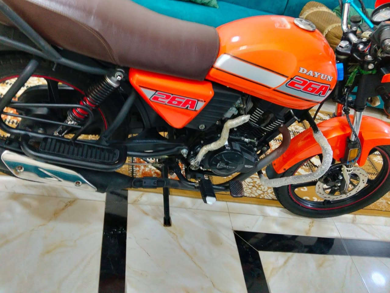 للبيع 
دراجه دايوان 
مكفوله من كلشي 
موديل ٢٢ 
السعر  ١٦٥٠
***********
