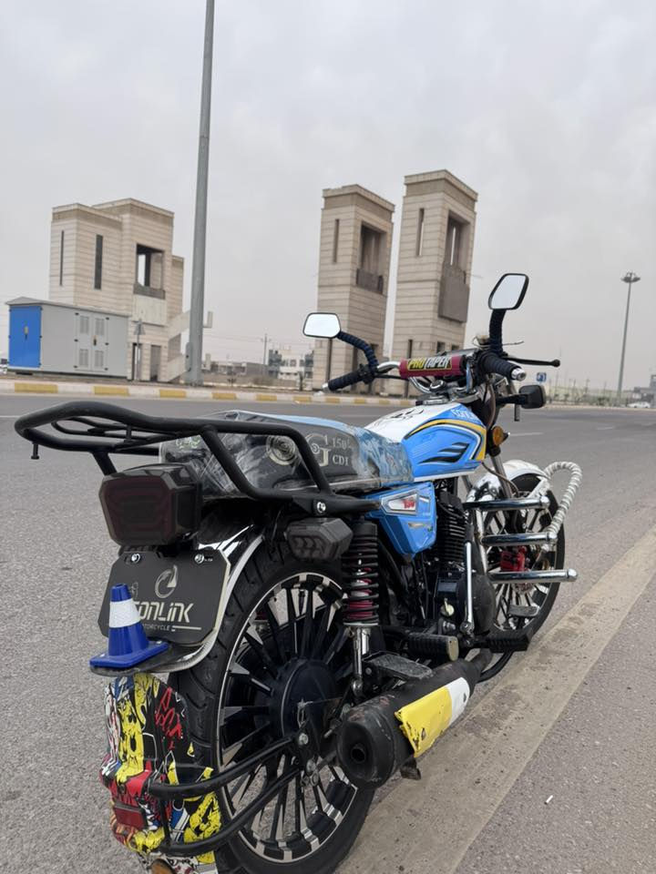 ‏دراجة للبيع سونك موديل 24 مكان رمادي سبعة كيلو استفسار الرقم هذا*********** السعر 900 أبي مجال بسيط ومو شراي لا يتصل محرك 150
