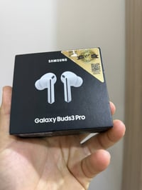 من رخصة الادمن  سماعات سامسونج buds 3 pro استخدام أسبوع جديده حيس للبي...