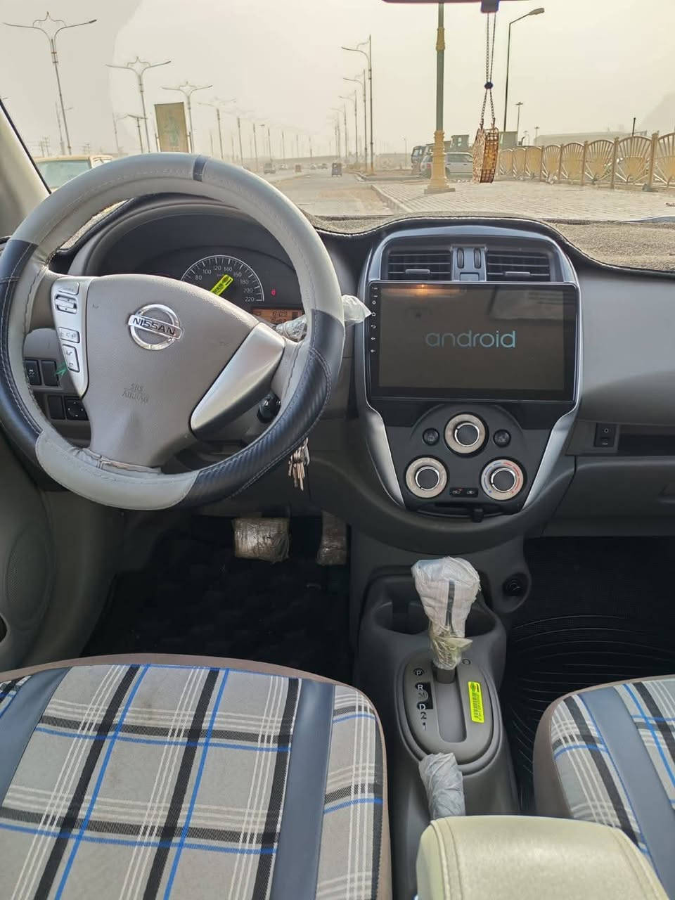 نيسان سني هندي بليتة الزركة موديل 23 ماشية 60 الف رقم اربيل الجديد السنوية نهاية
2028 السيارة جديدة استخدام شخصي للاتصال ***********

